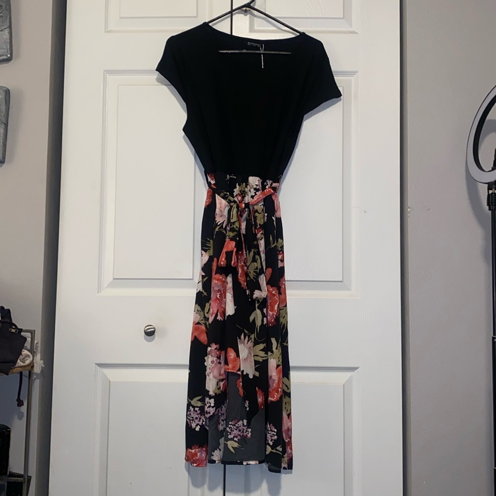 BLOOMCHIC CAP SLEEVES HI/LOW MIDI